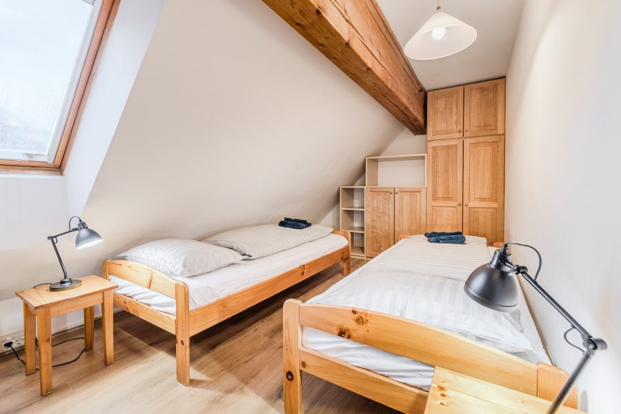 Hisa_Hosnar-APP4-WEB-Stulc_Zornik_Photography-9