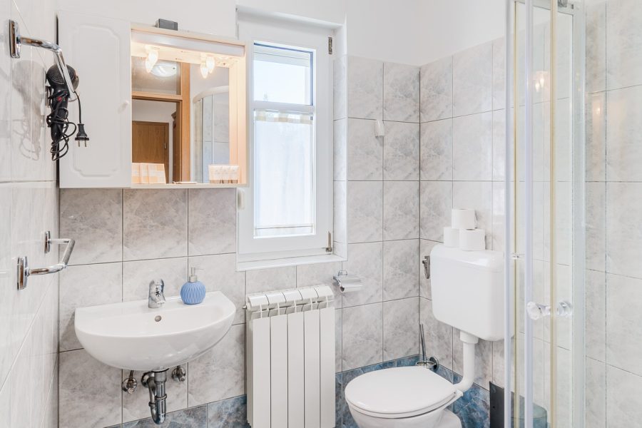 Hisa_Hosnar-APP7-WEB-Stulc_Zornik_Photography-13