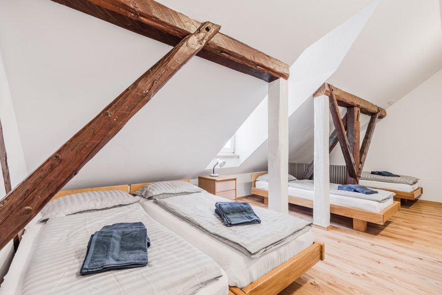 Hisa_Hosnar-APP8-WEB-Stulc_Zornik_Photography-12