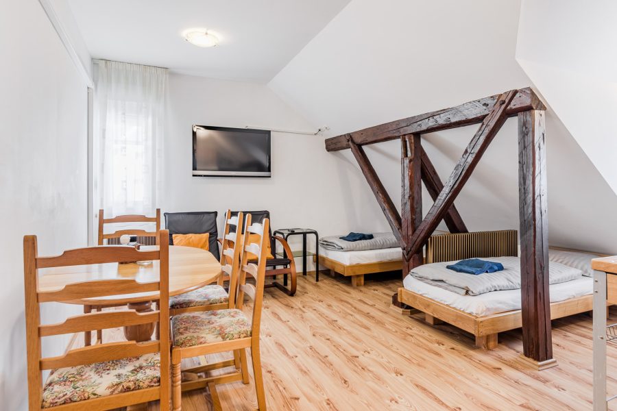 Hisa_Hosnar-APP8-WEB-Stulc_Zornik_Photography-16