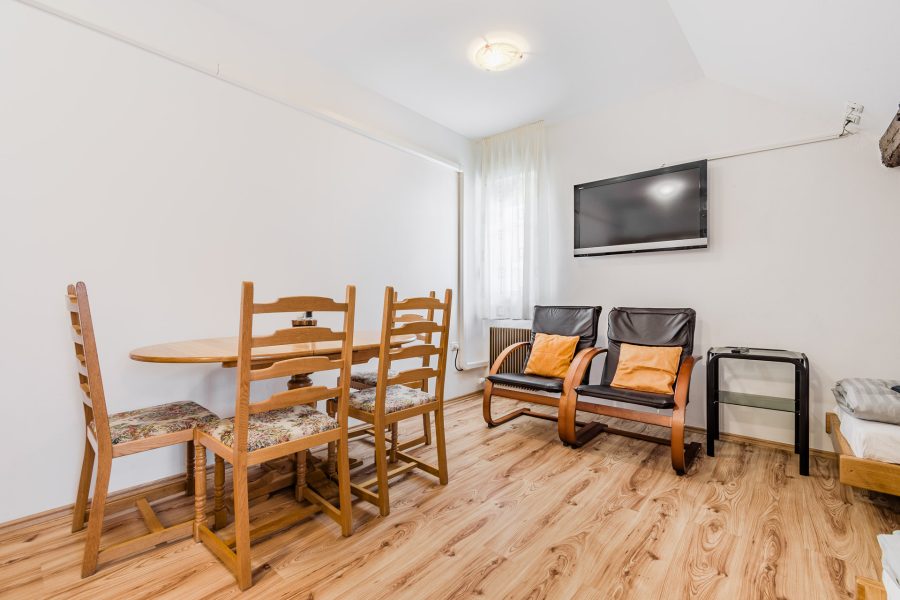 Hisa_Hosnar-APP8-WEB-Stulc_Zornik_Photography-20